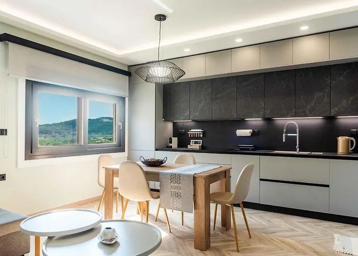ηοrizon View House *